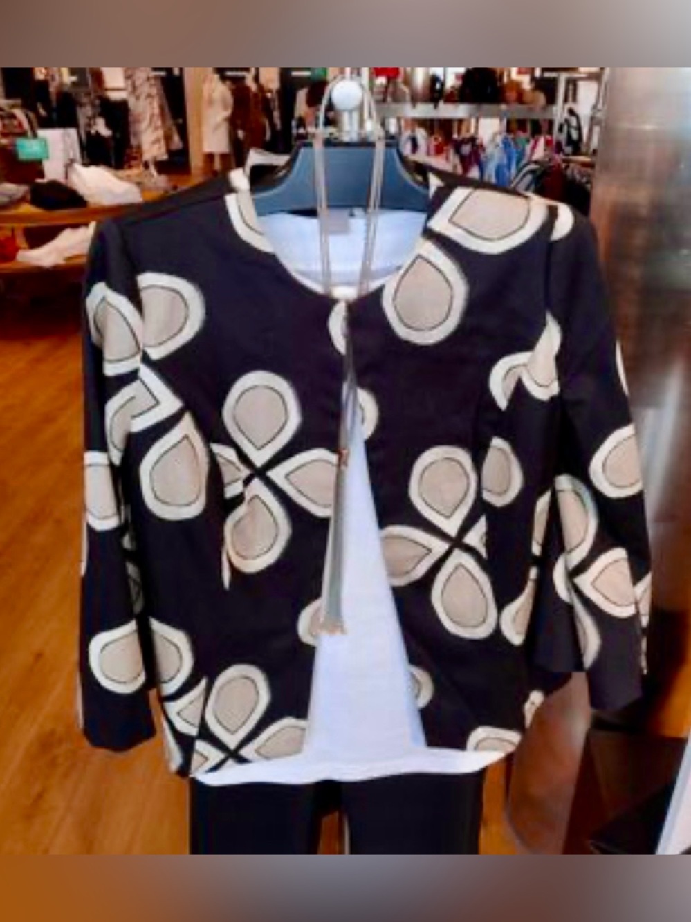 Chico's Black/Beige/Cream Geometric Floral Short Topper Jacket Sz 20/22 (4) NWT